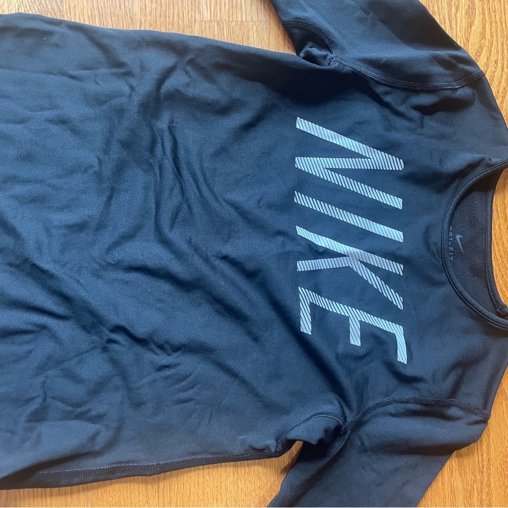 Nike dry fit black long sleeve kids
